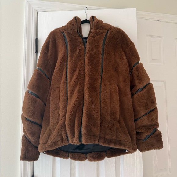 ALO Yoga Knockout Faux Fur Hooded Oversized Coat Jacket Chocolate Brown - Picture 3 of 15